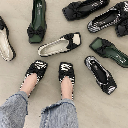 Baleríny Zarusova s motýlkem - inspirace pro hranatou špičku